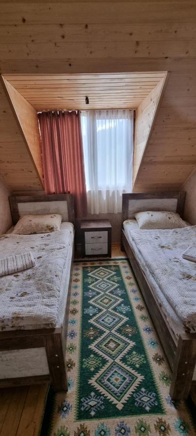 Betegi Guest House Mestia Exterior foto