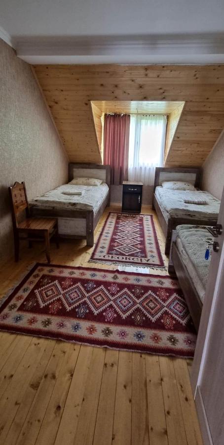 Betegi Guest House Mestia Exterior foto